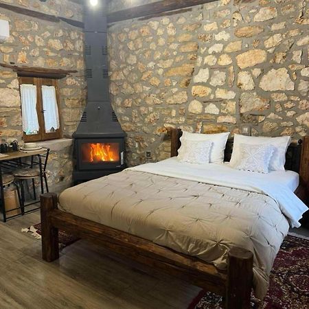 Traditional Stone Guesthouse Agios Ioannis  Bagian luar foto