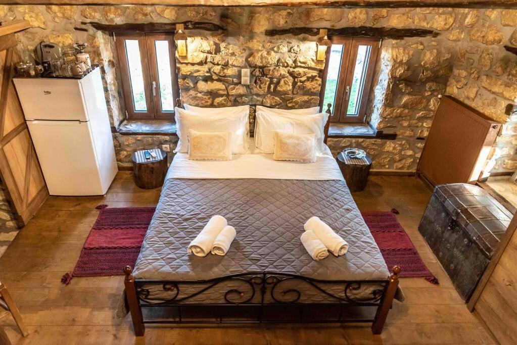 Traditional Stone Guesthouse Agios Ioannis  Bagian luar foto