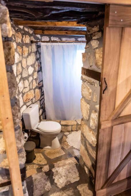 Traditional Stone Guesthouse Agios Ioannis  Bagian luar foto