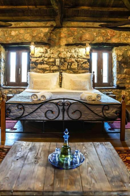 Traditional Stone Guesthouse Agios Ioannis  Bagian luar foto