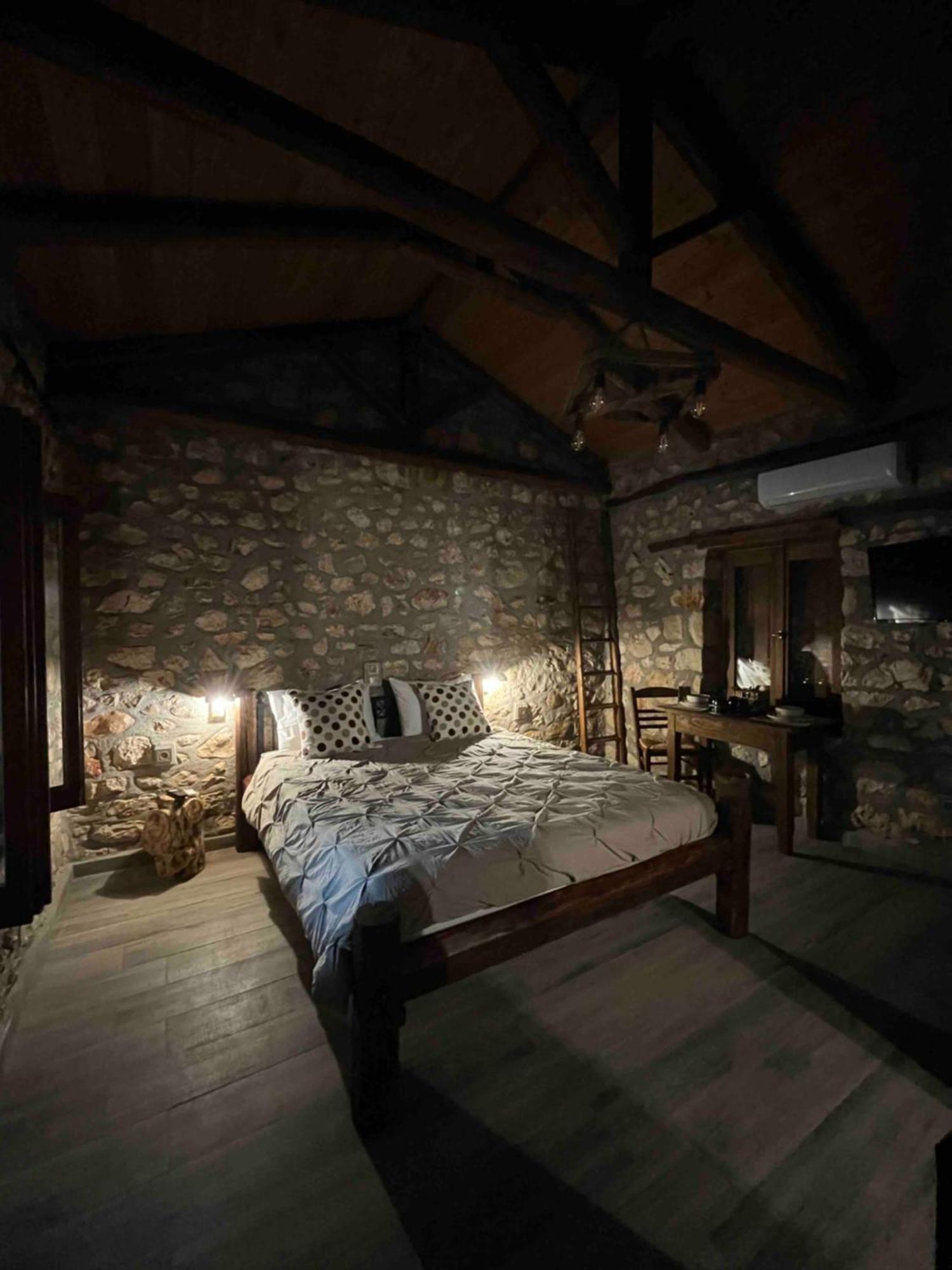 Traditional Stone Guesthouse Agios Ioannis  Bagian luar foto